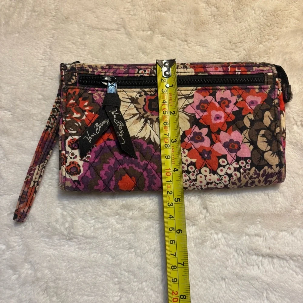 Vera Bradley Wristlet Wallet Floral Fabric Purple Pink Tan Red Cream Zipup